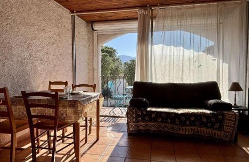 Argeles Plage Apartment | Studio cabine à 200m de la plage, loggia ensoleillée, quartier calme - 4 couchages - FR-1-225-214