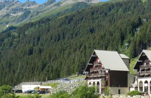 Le Pleynet Apartment | Studio cabine 4 pers, balcon, pied des pistes, ascenseur - FR-1-557A-1