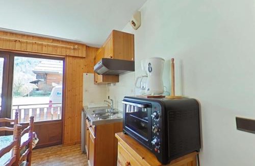 Le Grand-Bornand Apartment | Studio cabine 5 pers, proche patinoire et pistes, Le Grand-Bornand - FR-1-241-45