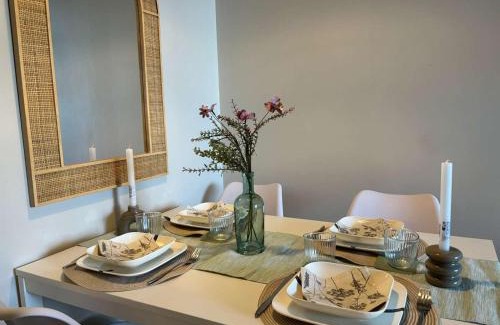 La Croix des Gardes Apartment | Studio cabine 5 pers, piscine, parking - Cannes la Bocca - FR-1-609-100