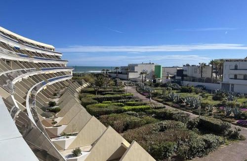 Naturist Village Apartment | Studio cabine au Cap d'Agde, 4 couchages, terrasse, parking, plage à proximité - FR-1-249A-40