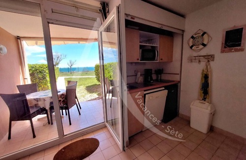 Sete Apartment | Studio cabine en rez de jardin au sein d'une résidence avec piscine