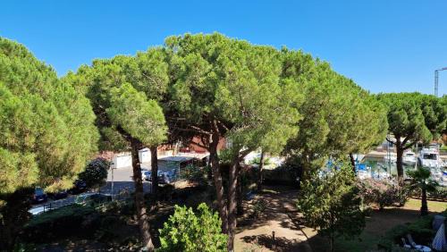 Cap d'Agde Apartment | Studio cabine et loggia au calme avec linge et parking inclus