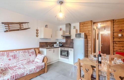 Morzine Apartment | Studio cabine lumineux 2* à Morzine, proche pistes, balcon Sud-Est, parking privé, 2-4 pers. - FR-1-754-57