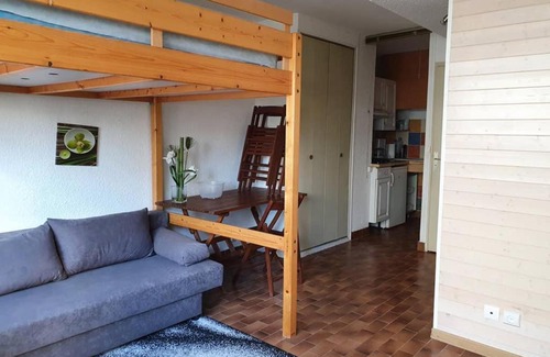 La Grande-Motte Apartment | studio cabines 6 couchages 150 m de la plage et à quelques secondes des commerces wifi gratuit