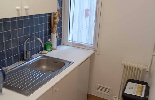 Billancourt–Rives de Seine Apartment | Studio Calme Sans vis à vis Rez-de-jardin vue Cours
