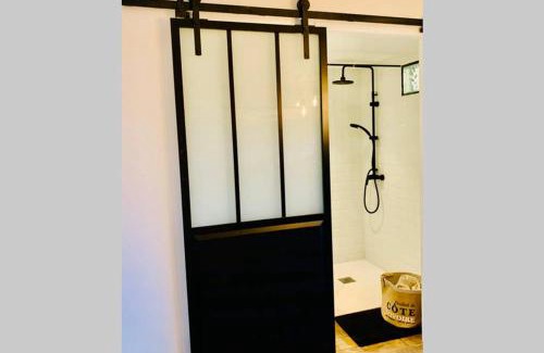 Hyeres City Centre Apartment | Studio centre de Hyeres pour 4 personnes piscine et tennis