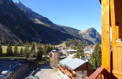 Pralognan-la-Vanoise Apartment | Studio charmant au centre, proche commerces et téléphérique - FR-1-464-122