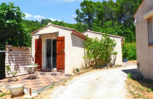 Draguignan Apartment | Studio charmant avec piscine partagée à Draguignan, 42 m²