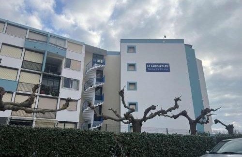 Le Grau-Du-Roi Apartment | Studio climatisé avec piscine, parking, terrasse, proche plage et commerces - FR-1-307-88