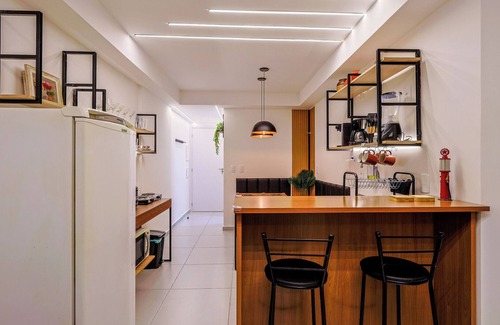 Centro Apartment | Studio completo c/Wi-Fi e varanda no Centro