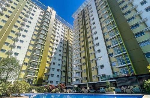 Cagayan de Oro Apartment | Studio Condo with Ocean View at the Balcony with Strong Wifi and Netflix