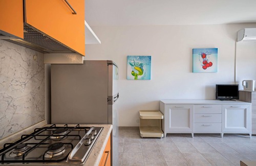 Bibione Apartment | Studio 'Condominio Bristol 501' near Beach with Balcony