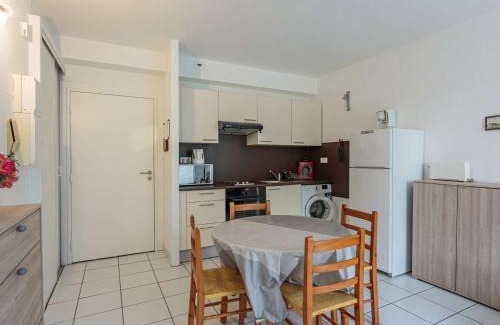 Cambo-les-Bains Apartment | Studio confortable avec jardin et parking à Cambo-les-Bains - FR-1-4-703
