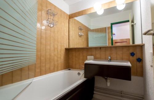 Chamonix City Centre Apartment | Studio confortable avec parking à Chamonix - FR-1-517-40