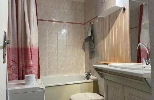 Bareges Apartment | Studio cosy 2 pers avec terrasse, Barèges - Proche thermes et ski, navette gratuite - FR-1-403-102