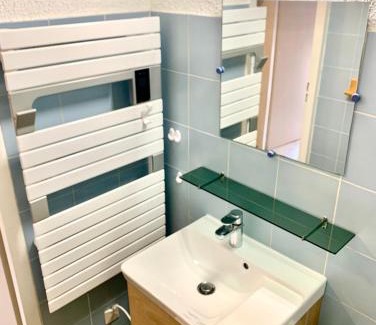 La Celle-sous-Gouzon Apartment | Studio cosy au cœur de la station des Carroz