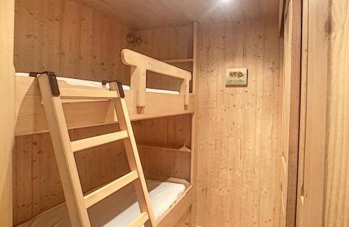 Combloux Apartment | Studio cosy avec cabine, pied des pistes à Combloux, balcon, casier à skis, équipements modernes - FR-1-560-56