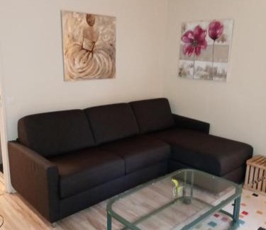 Vanves Apartment | Studio Cosy avec terrasse face au parc des expositions
