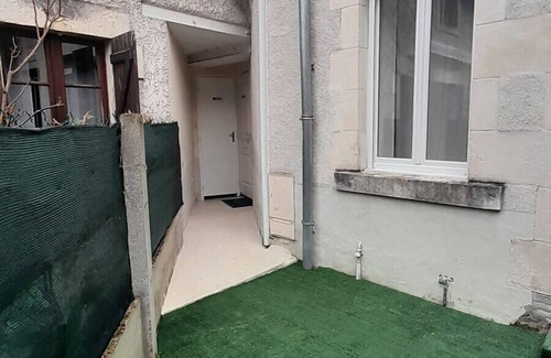Vierzon Apartment | studio cosy "l'Auron" RDC-Vierzon-Wifi