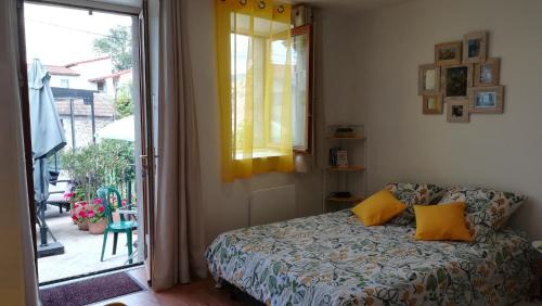 Yssac-la-Tourette Apartment | Studio cosy Yssac-la-Tourette
