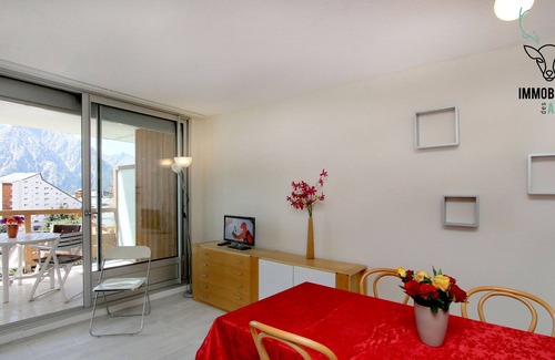 Les Deux Alpes Apartment | Studio Cote Brune center resort