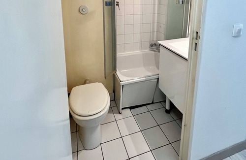 Le Plessis-Robinson Apartment | Studio Dans Residence DE Tourisme
