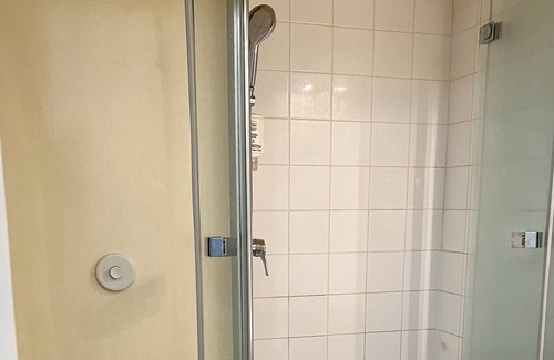 Le Plessis-Robinson Apartment | Studio Dans Residence DE Tourisme