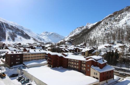 Le Cret Apartment | Studio de 25m² au 6ème étage, proche centre, balcon, Wifi, animaux acceptés - FR-1-694-264