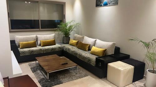Nouaceur Apartment | Studio de luxe sur Nouaceur & Aireport Mohamed 5 casa service location de voiture dispo