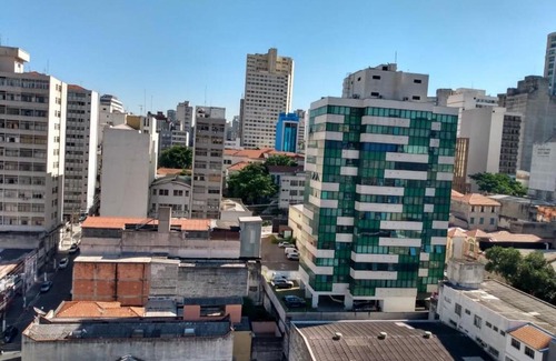 Se Apartment | Studio Descolado na Liberdade - Prédio com piscina