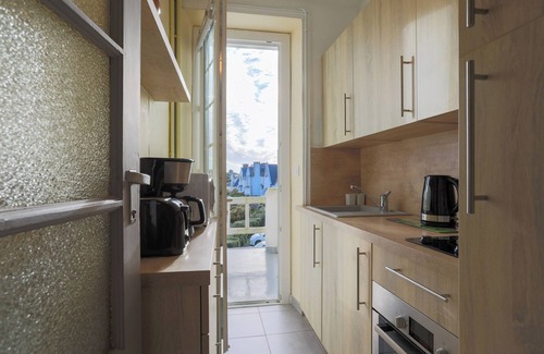Saint-Quay-Portrieux Apartment | Studio "Direct Sea View for 2 People" with Sea View, 2 Balconies and Wi-Fi