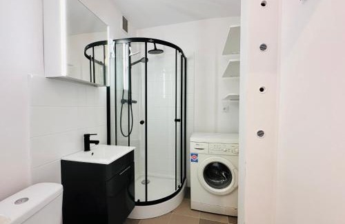 Przymorze Apartment | Studio Falovviec 10a