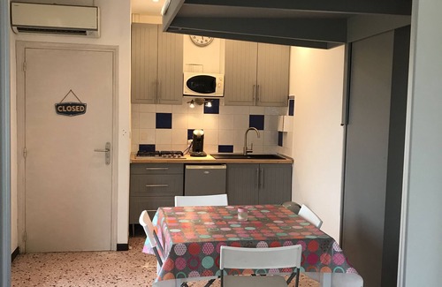 Pietrosella Apartment | Studio Feet In Water (Direct Access Beach In The Garden) Conditioning
