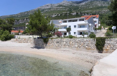 Cove Tri Zala (Zrnovo) Apartment | Studio flat near beach Kučište - Perna, Pelješac (AS-4545-a)
