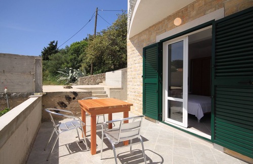 Cove Basina (Jelsa) Apartment | Studio flat near beach Basina, Hvar (AS-8754-a)