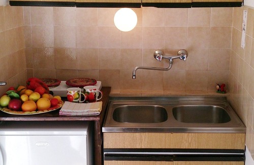 Pokrivenik Apartment | Studio flat near beach Cove Zarace (Gdinj), Hvar (AS-2047-a)