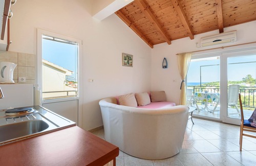 Cove Basina (Jelsa) Apartment | Studio flat near beach Basina, Hvar (AS-11817-b)