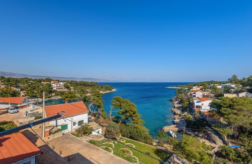 Cove Basina (Jelsa) Apartment | Studio flat near beach Basina, Hvar (AS-11817-b)