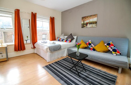 Spitalfields Apartment | Studio Flat on Brick Lane near Shoreditch London