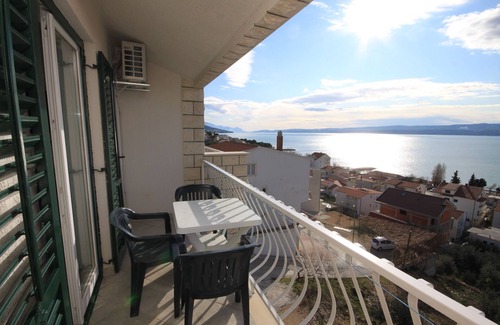 Duce Apartment | Studio flat with balcony and sea view Duće, Omiš (AS-7532-e)