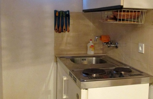 Island Hvar Apartment | Studio flat with balcony Jelsa, Hvar (AS-11319-b)