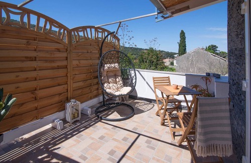 Veli Losinj Apartment | Studio flat with terrace and sea view Veli Lošinj, Lošinj (AS-21260-a)