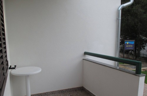 Necujam Apartment | Studio flat with terrace Nečujam, Šolta (AS-12500-a)