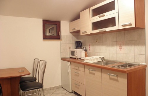 Vrsi Apartment | Studio flat with terrace and sea view Vrsi - Mulo, Zadar (AS-14250-a)