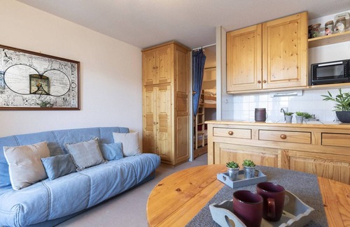 Pla d'Adet Apartment | Studio for 4 near the slopes with parking and pets allowed in Saint-Lary-Soulan