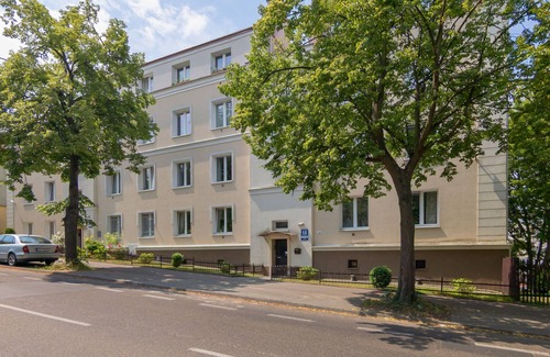 Wzgorze Swietego Maksymiliana Apartment | Studio for 4 Guests Gdynia by Renters