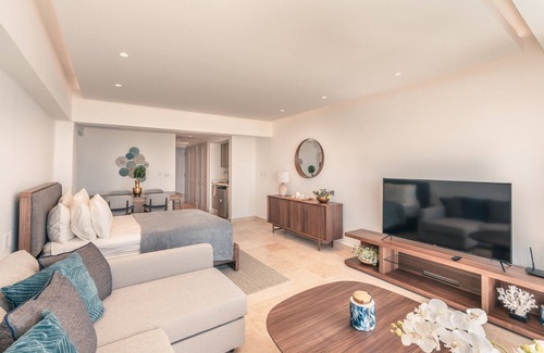Cap Cana Marina Apartment | Studio for two w/ocean view at Punta Palmera GC5
