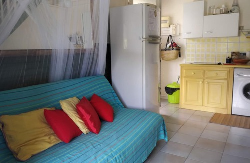 Baie-Mahault Apartment | Studio Gosier with stunning views of the sea !!!