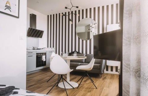 La Glaciere Apartment | Studio Grand Luxe Champfleuri